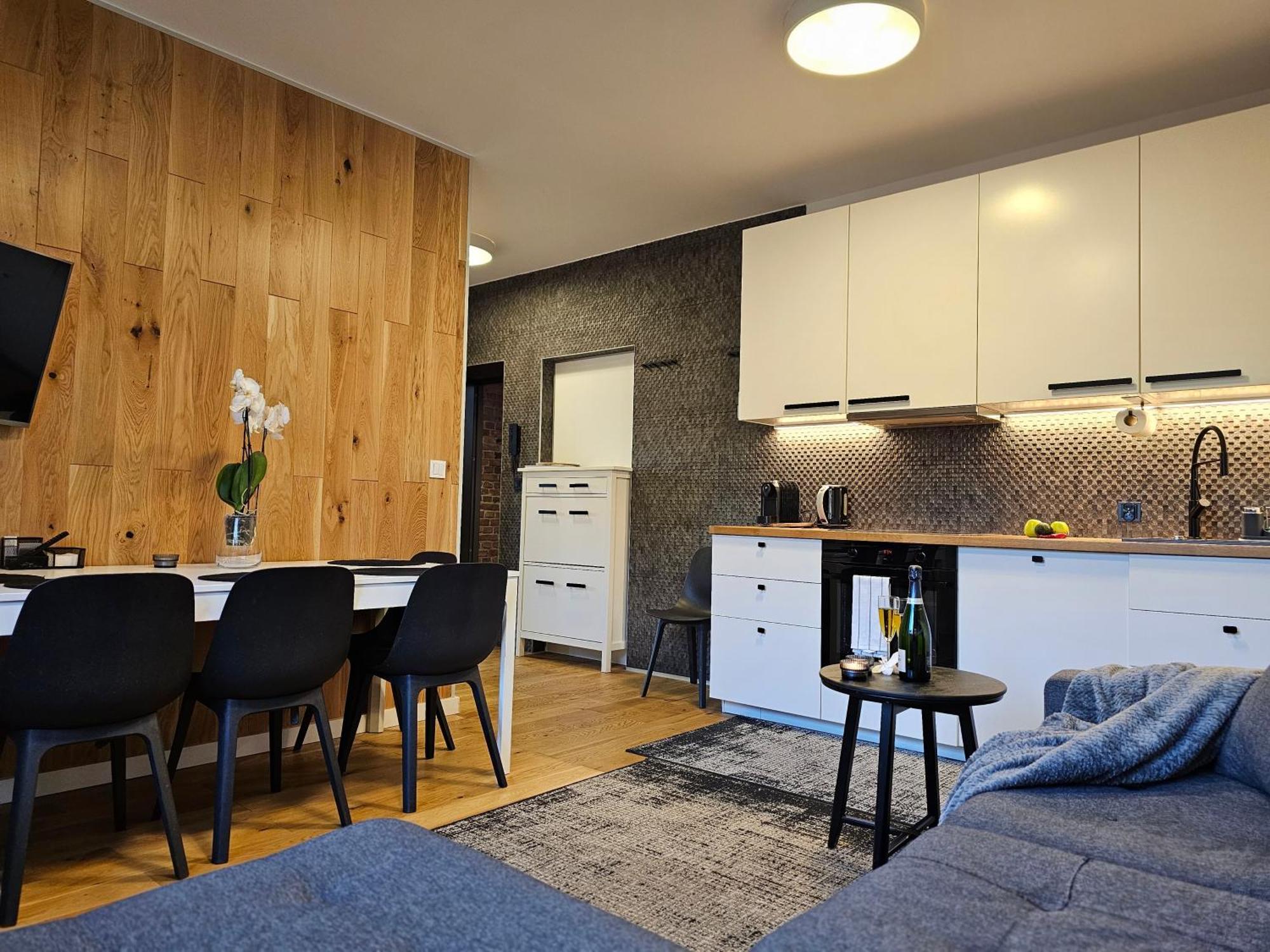 Urban Apartments Premium No 3, Free Private Parking, Self Check-In Chorzów Exterior foto