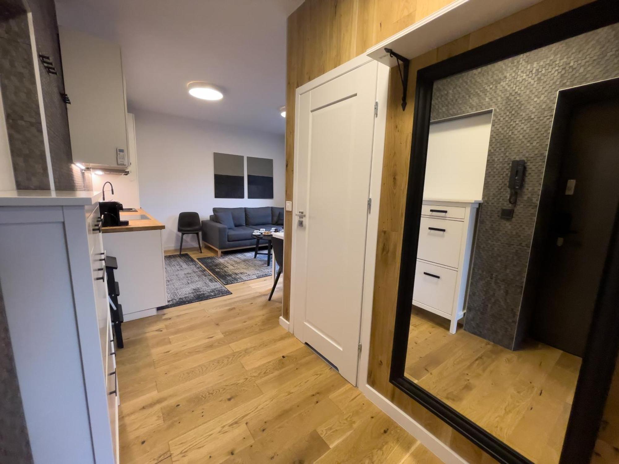 Urban Apartments Premium No 3, Free Private Parking, Self Check-In Chorzów Exterior foto